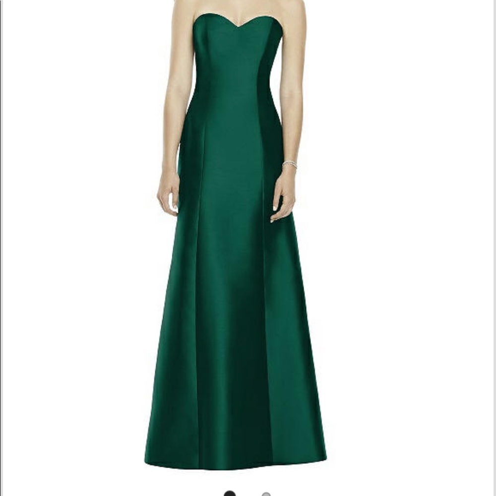 Bridesmaid Dress from Bella Bridesmaid (Dessy)